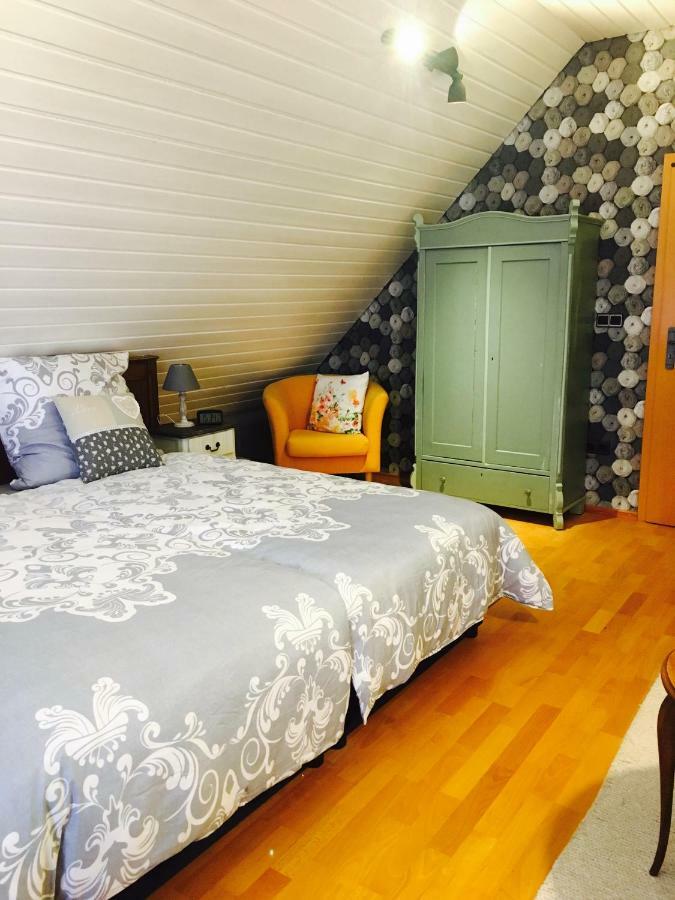 Gaestehaus Sellemols Ferienhaus Winzer Heuchelheim-Klingen Exteriér fotografie